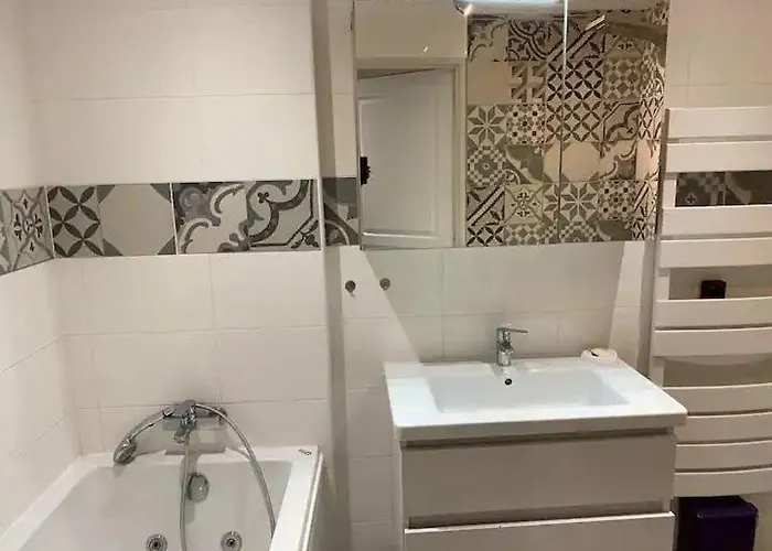 Apartament La Cave *